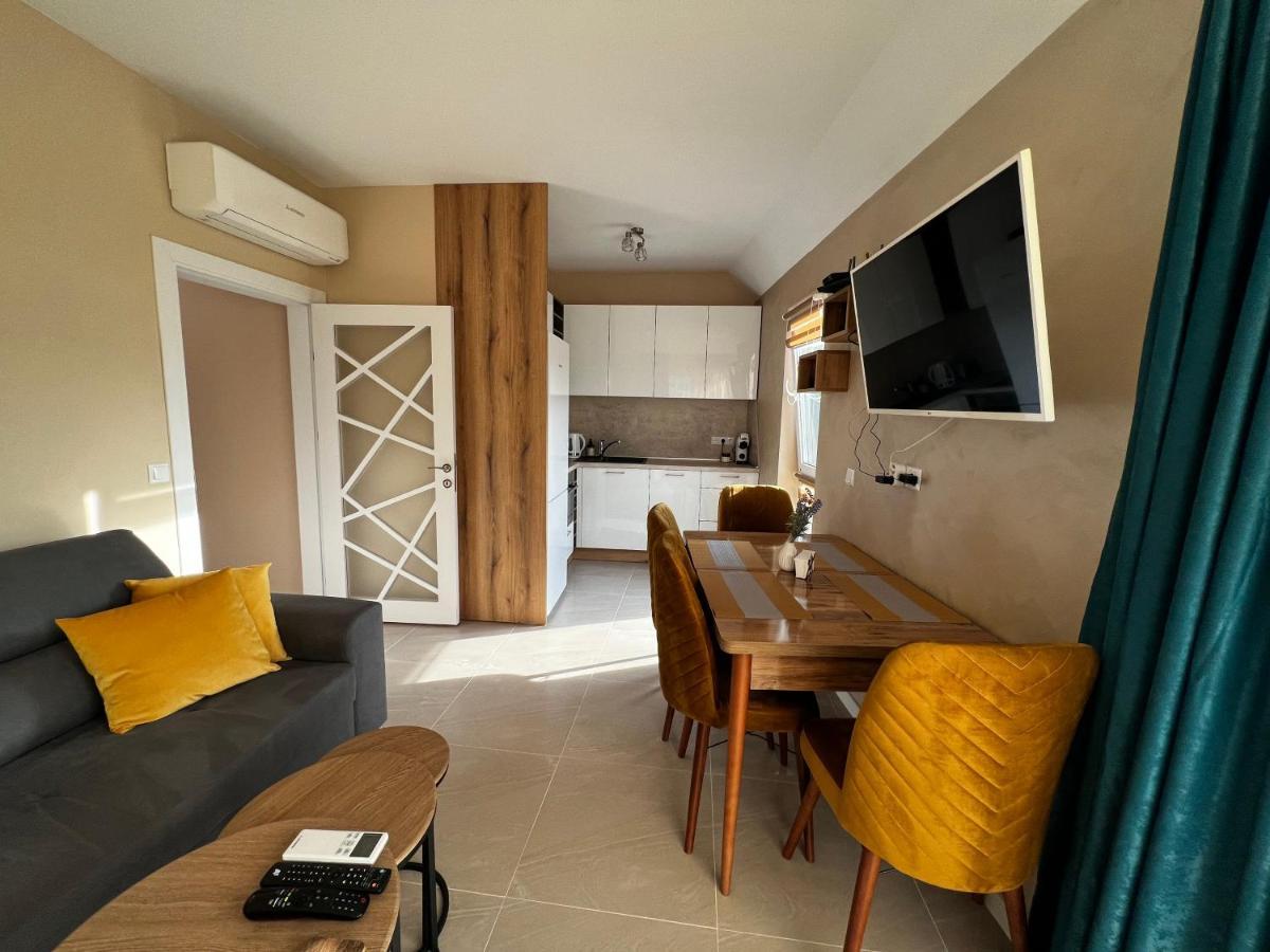Varna Downtown Apartment Екстериор снимка
